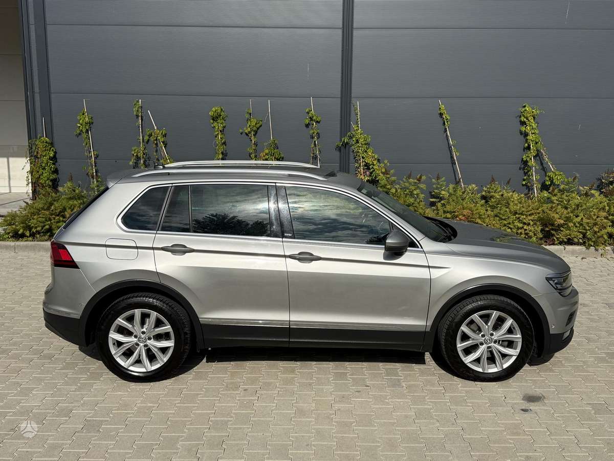 Volkswagen Tiguan - 4