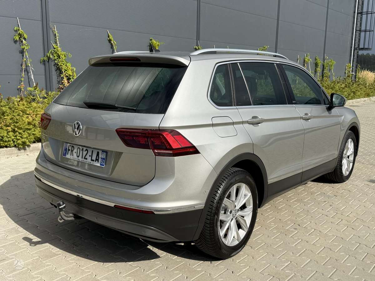 Volkswagen Tiguan - 9