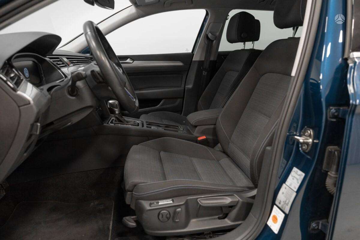 Volkswagen Passat - 5