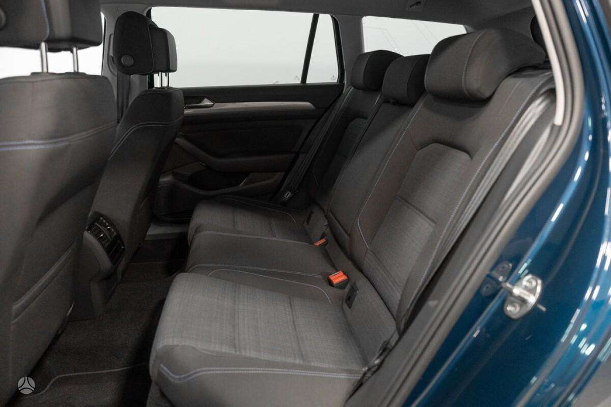 Volkswagen Passat - 6