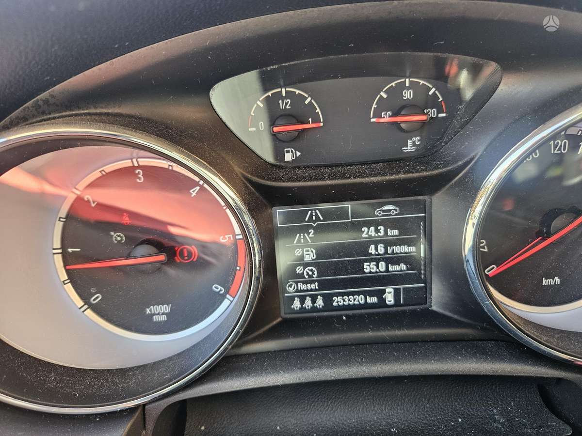 Opel Astra, 1.6 l., hatchback