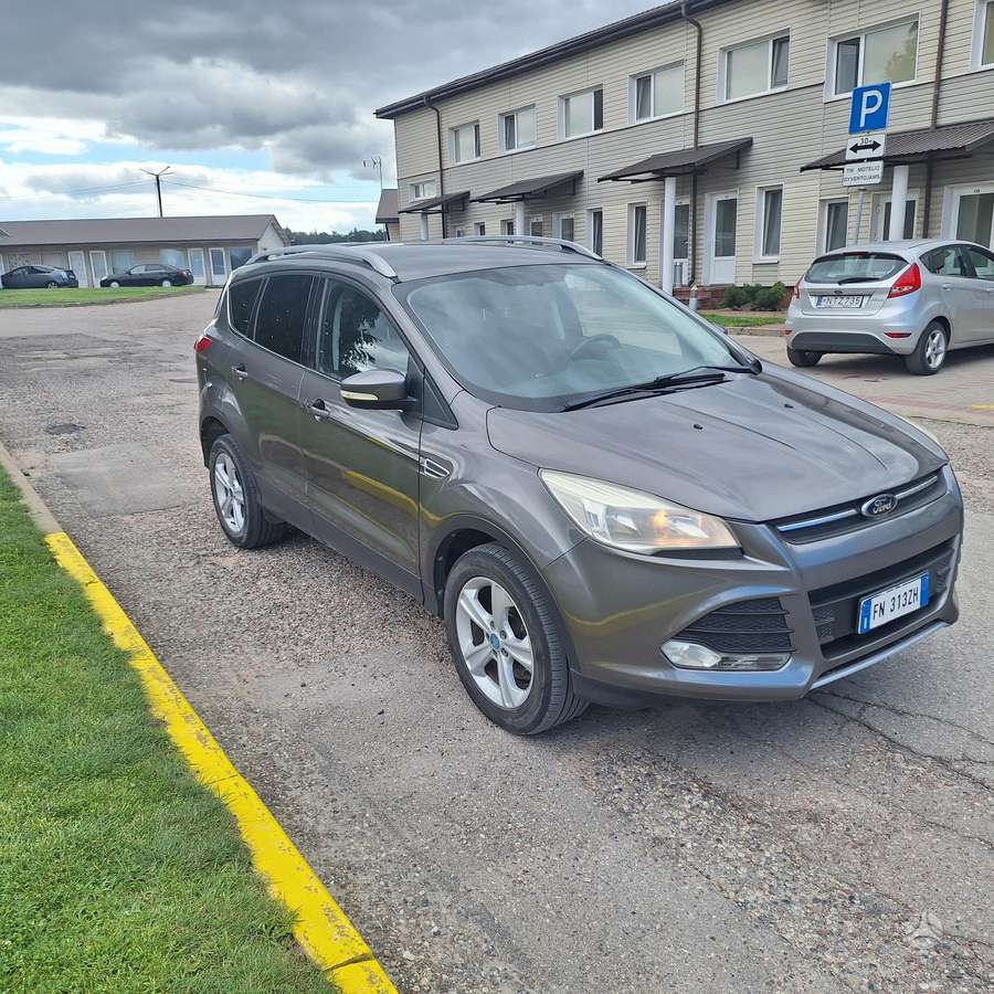 Ford Kuga, 2.0 l., Минивэн