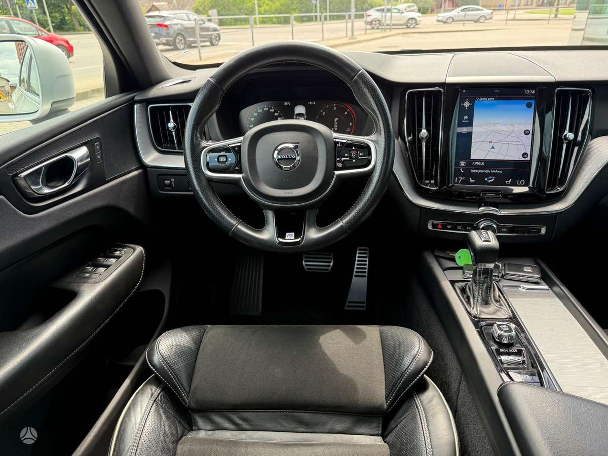 Volvo XC60 - 12