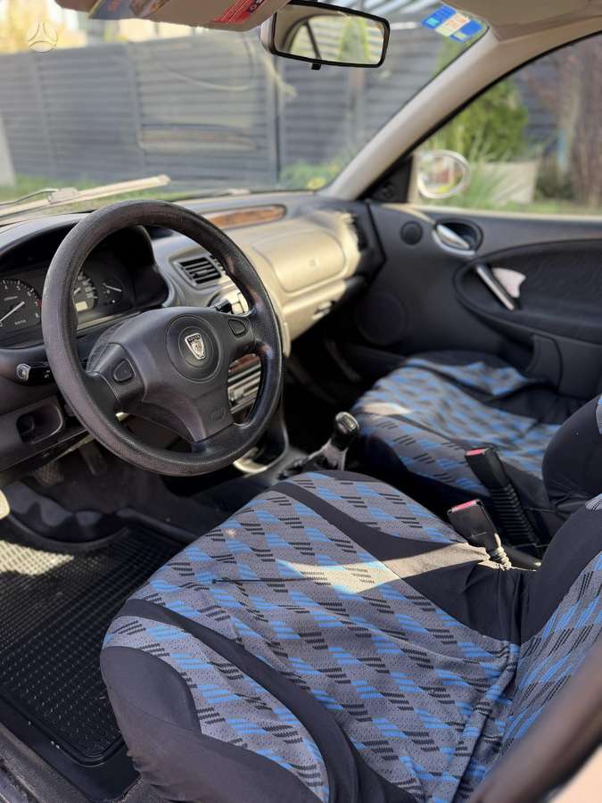 Rover 25 - 10