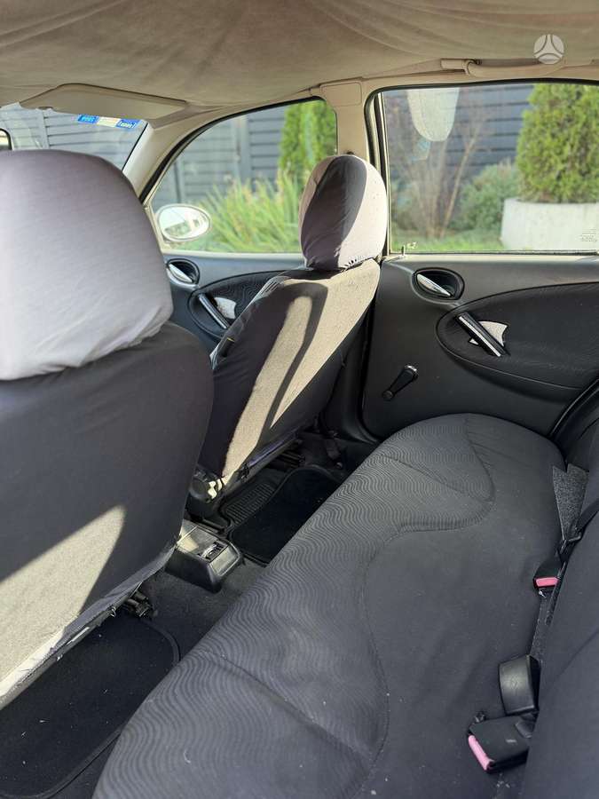 Rover 25, 1.4 l., Хэтчбек