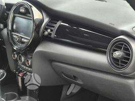 Mini Cooper, 1.5 l., hatchback