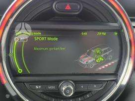 Mini Cooper, 1.5 l., hatchback