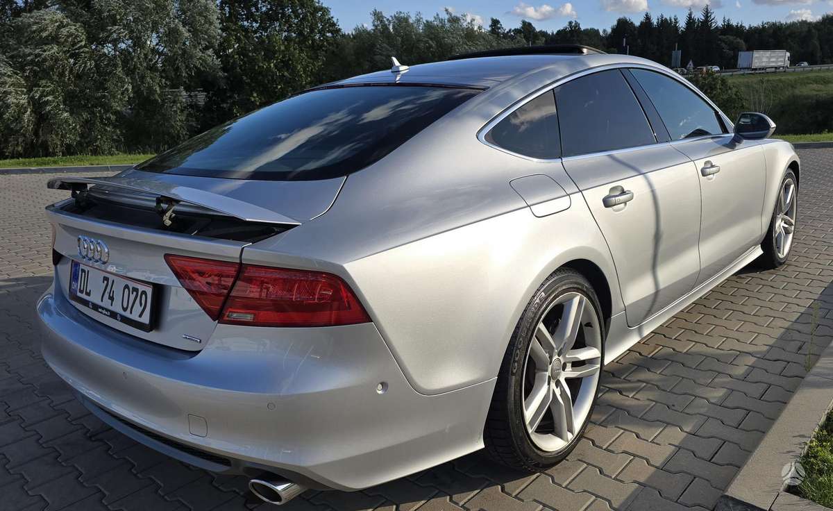 Audi A7, 3.0 l., coupe
