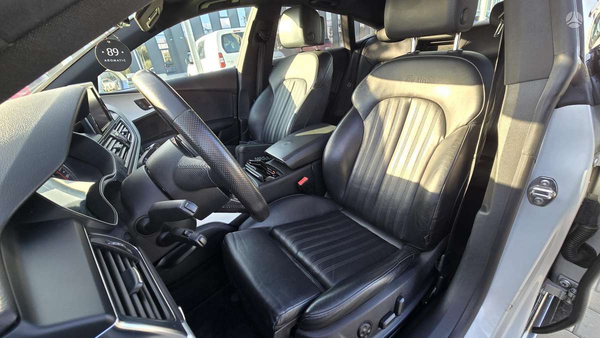 Audi A7, 3.0 l., coupe
