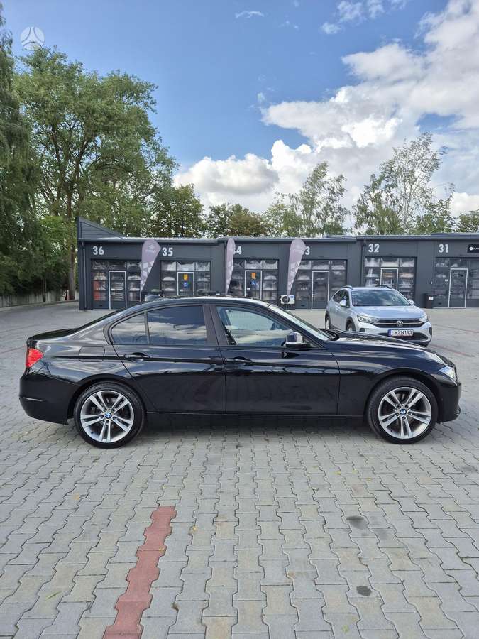 BMW 320, 2.0 l., Седан