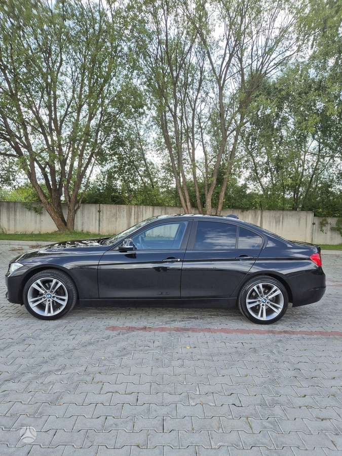 BMW 320, 2.0 l., Седан