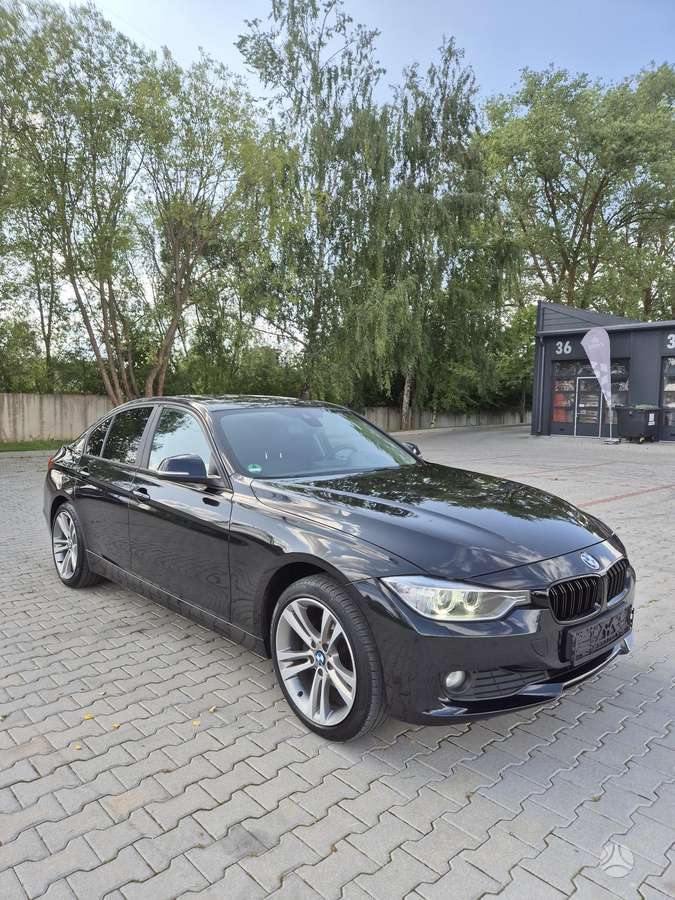 BMW 320, 2.0 l., Седан