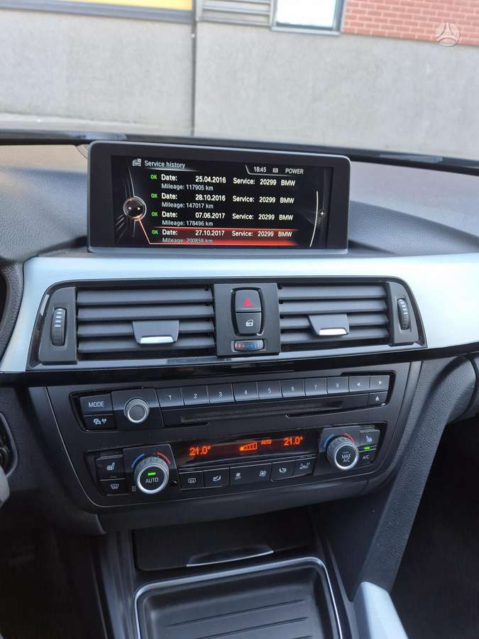 BMW 320, 2.0 l., Седан