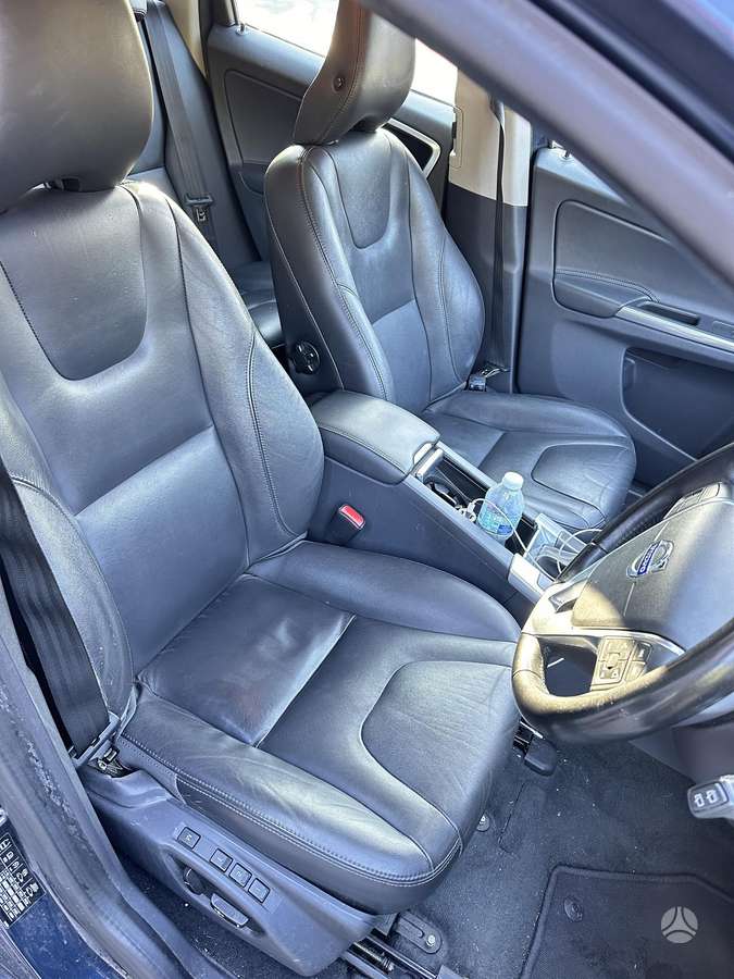 Volvo XC60 - 9
