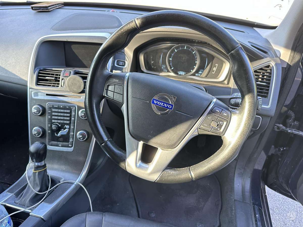 Volvo XC60 - 11
