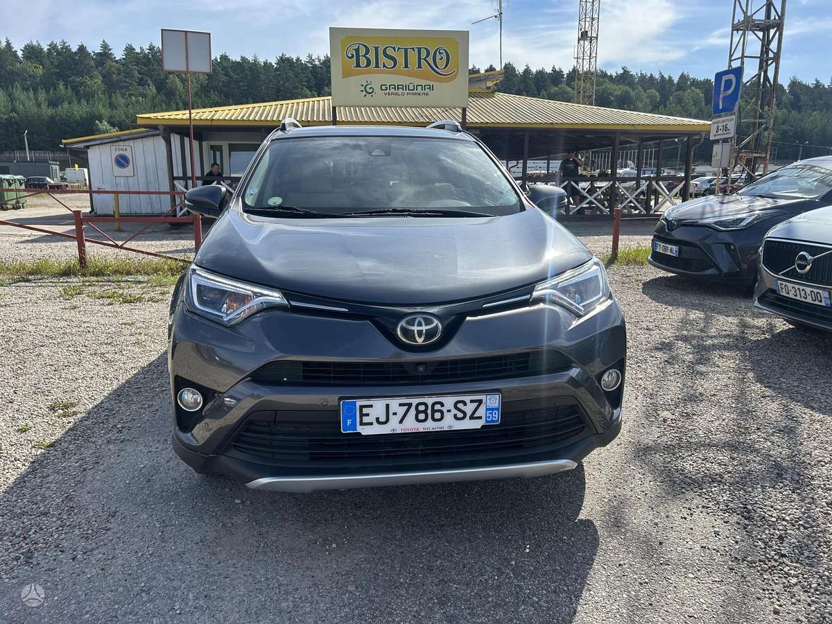 Toyota RAV4 - 3
