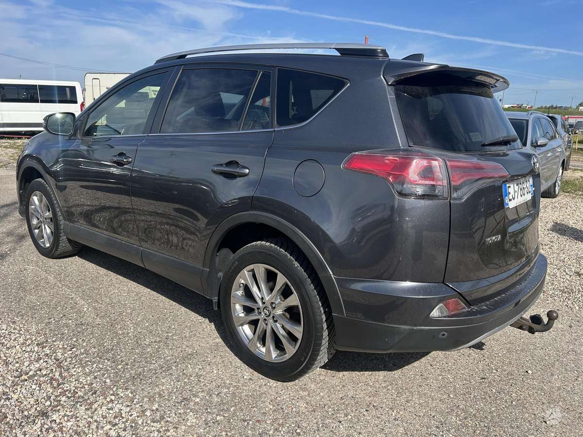Toyota RAV4 - 4
