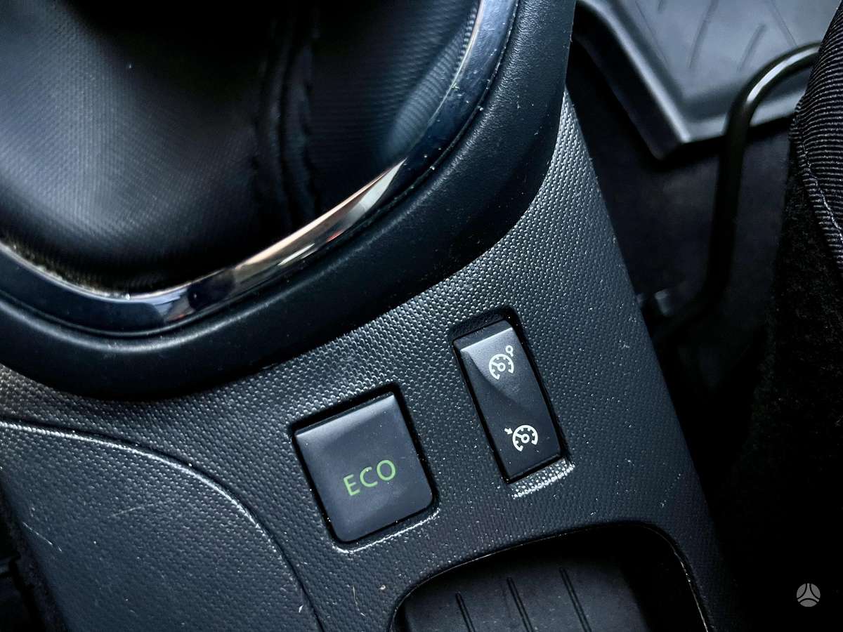 Renault Captur, 1.5 l., Хэтчбек