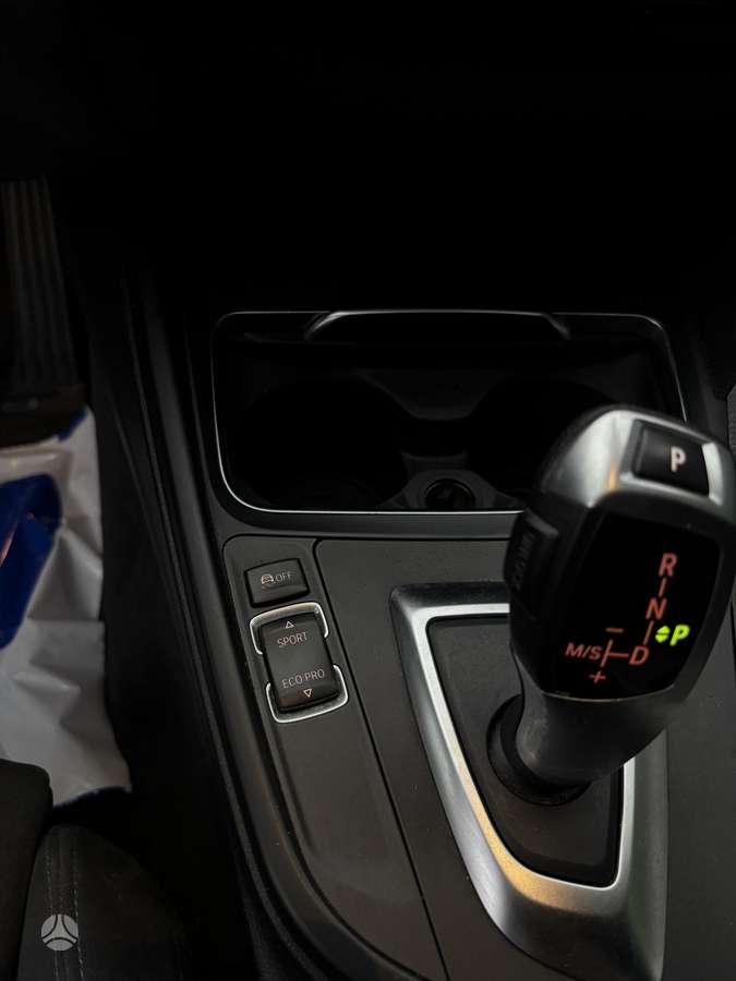 BMW 320, 2.0 l., Универсал
