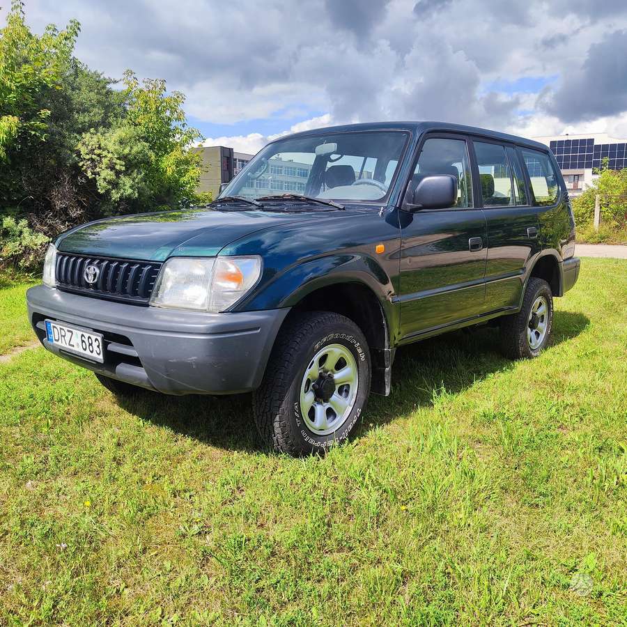 Toyota Land Cruiser - 2