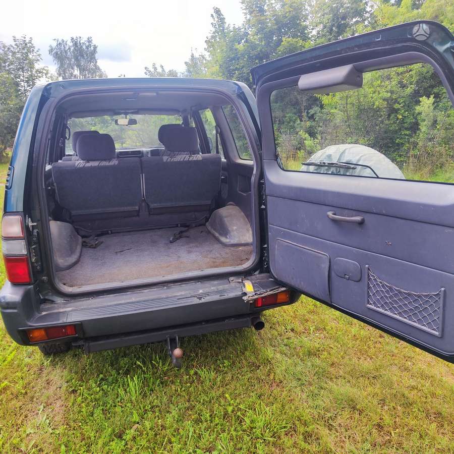 Toyota Land Cruiser - 5