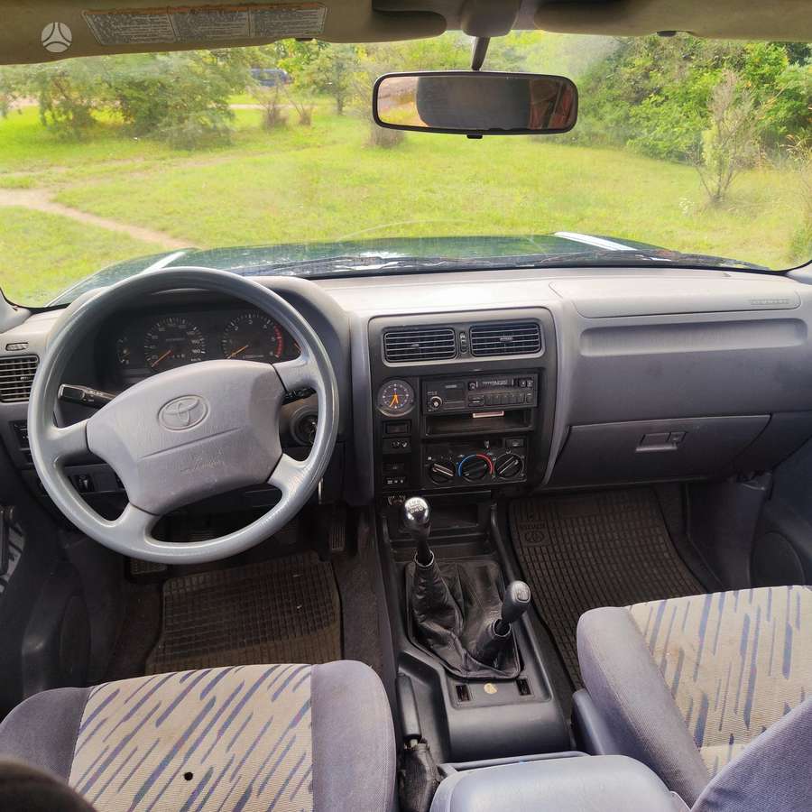 Toyota Land Cruiser - 6