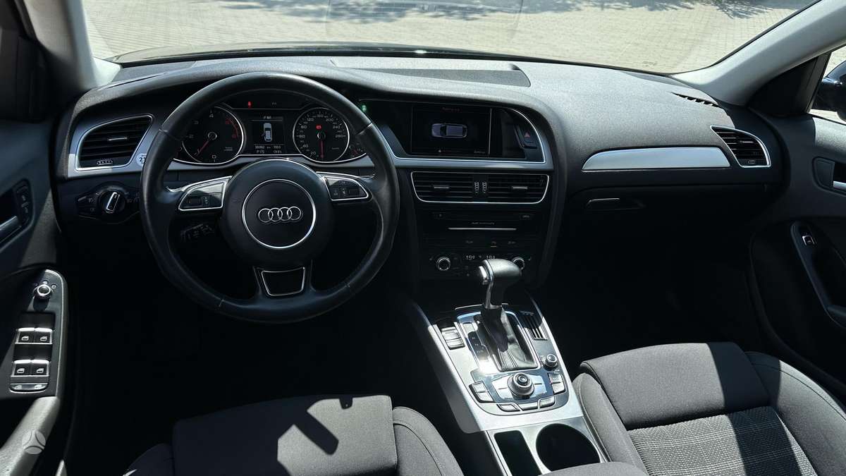 Audi A4, 2.0 l., Универсал