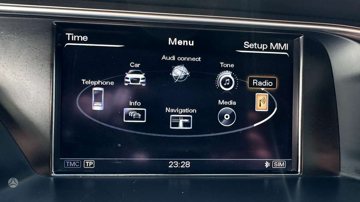 Audi A4, 2.0 l., universalas
