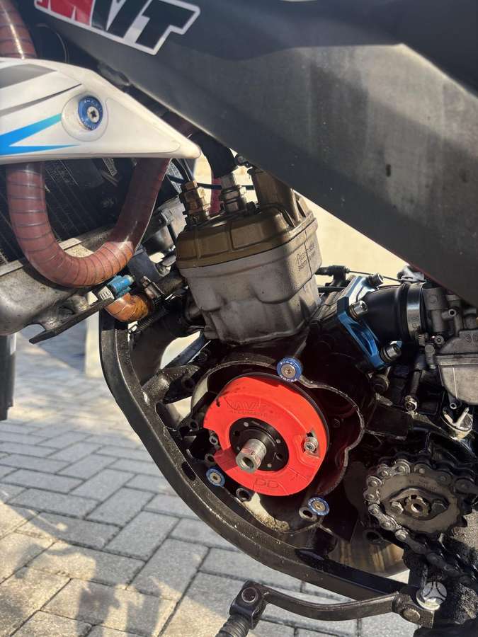 Derbi Senda 50cc, supermoto