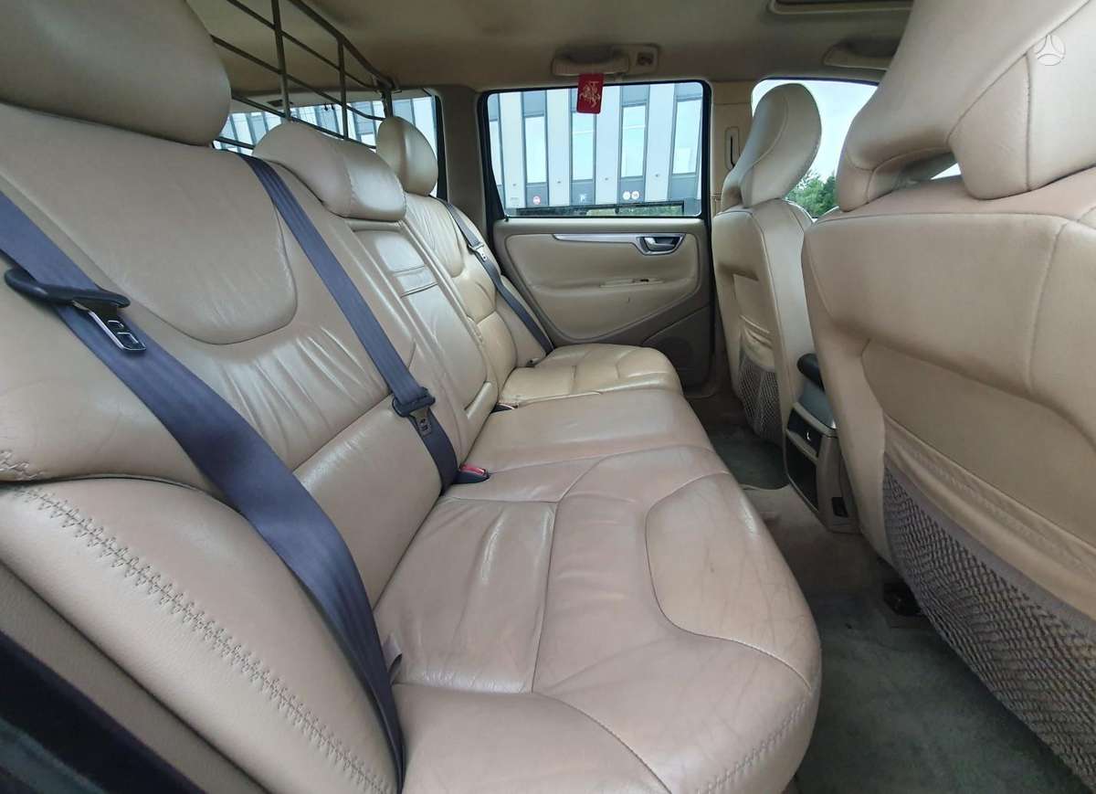Volvo XC70, 2.4 l., Универсал