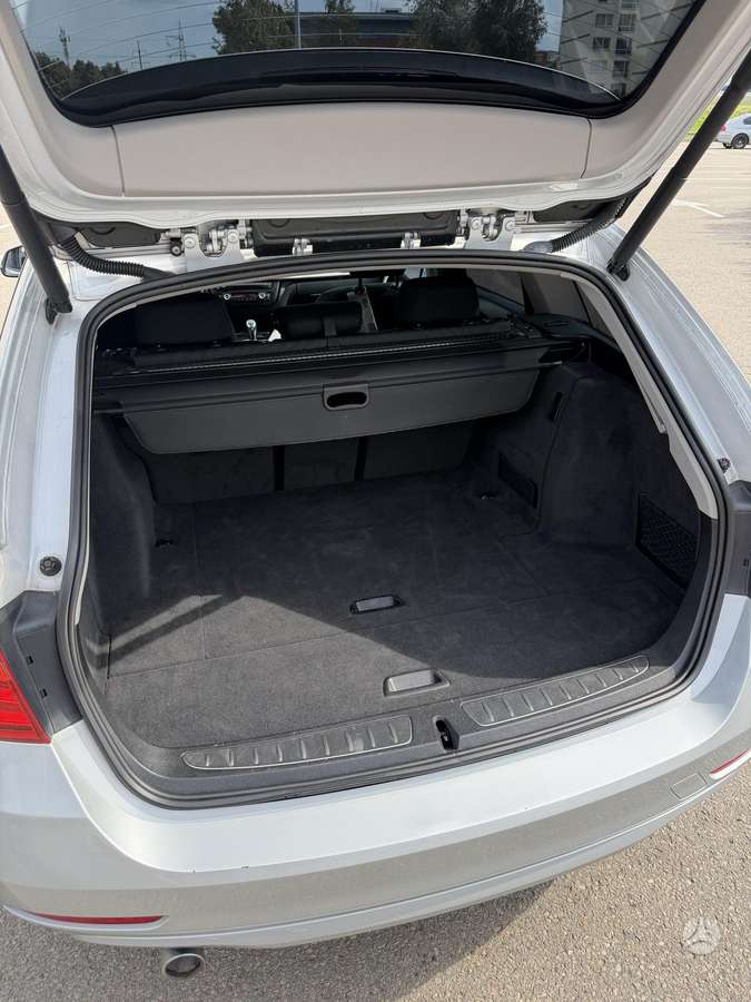 BMW 320, 2.0 l., wagon