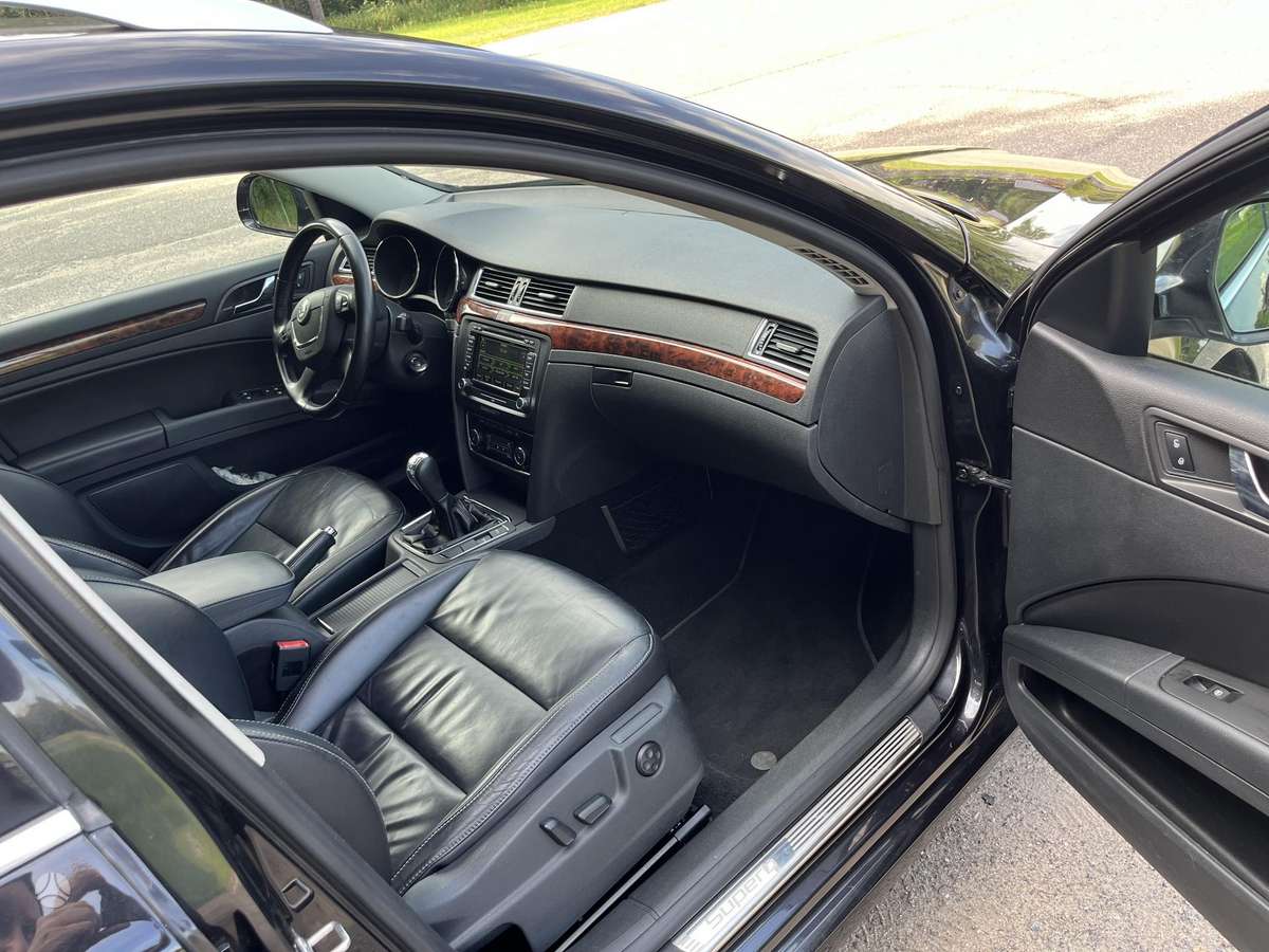Škoda Superb - 8