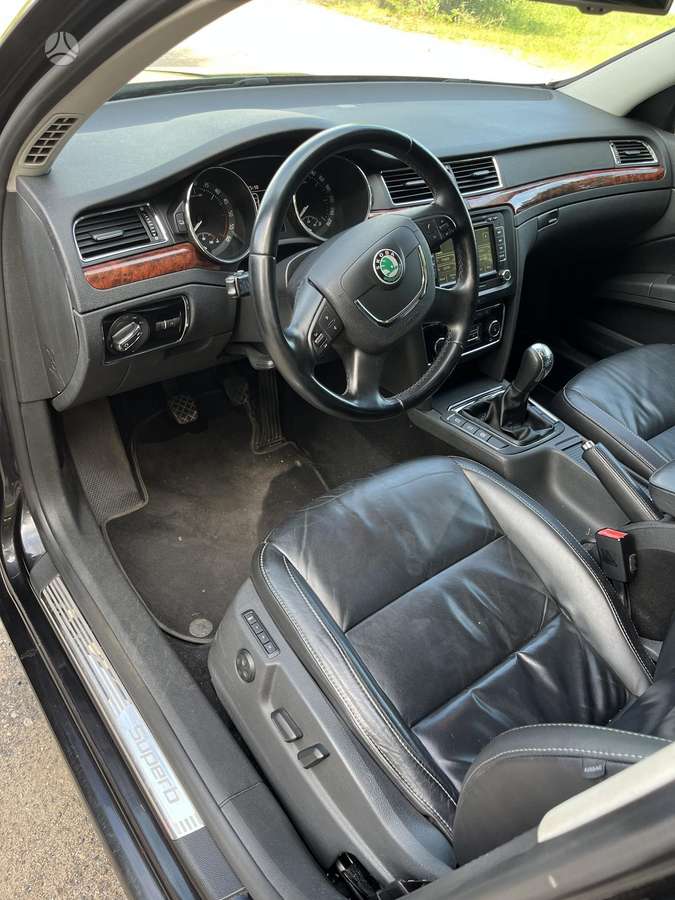 Škoda Superb - 9