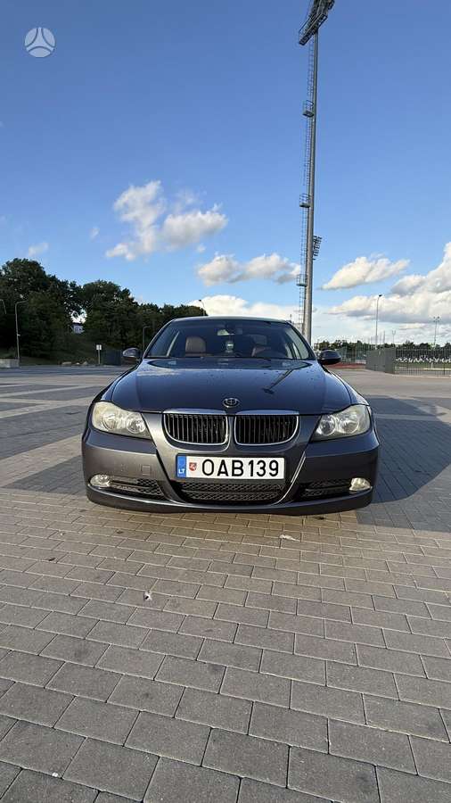 BMW 320, 2.0 l., Седан