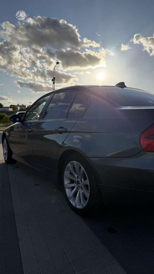 BMW 320, 2.0 l., Седан