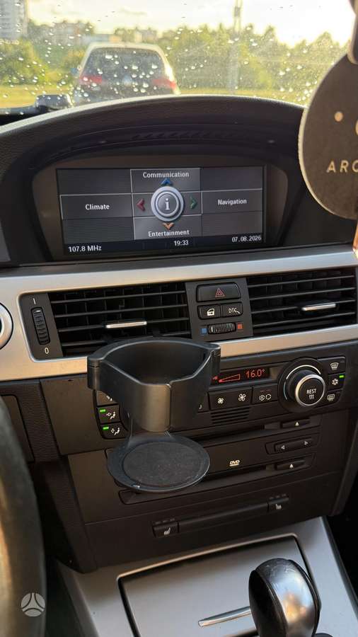 BMW 320, 2.0 l., Седан