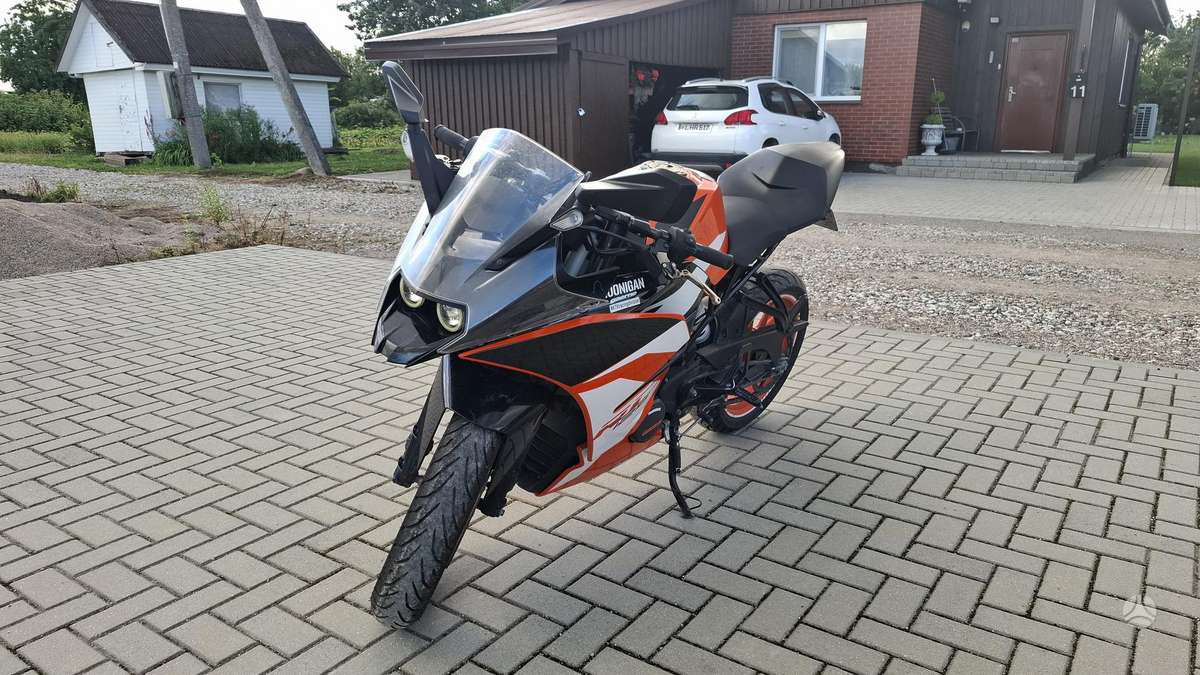 KTM RC 125cc, superbikes