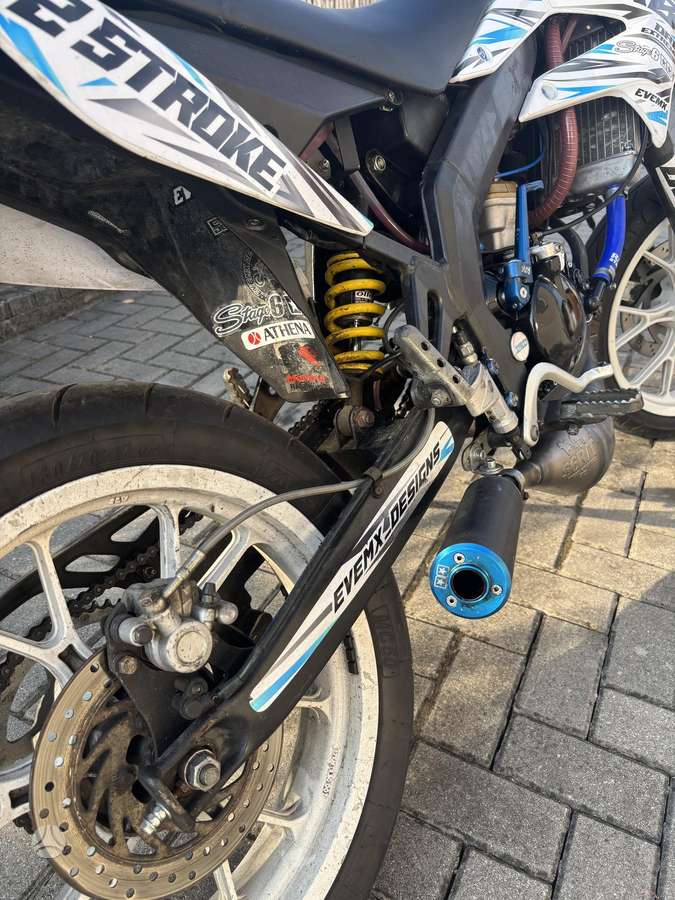 Derbi Senda 50cc, supermoto
