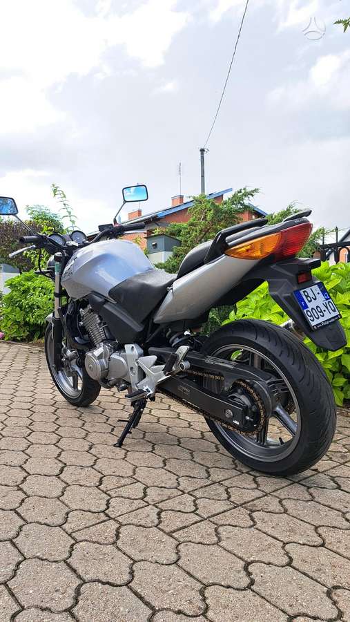 Honda CBF 500cc, street / classic