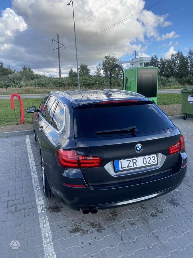 BMW 520, 2.0 l., wagon