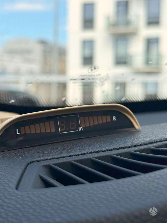 BMW 320, 2.0 l., Седан
