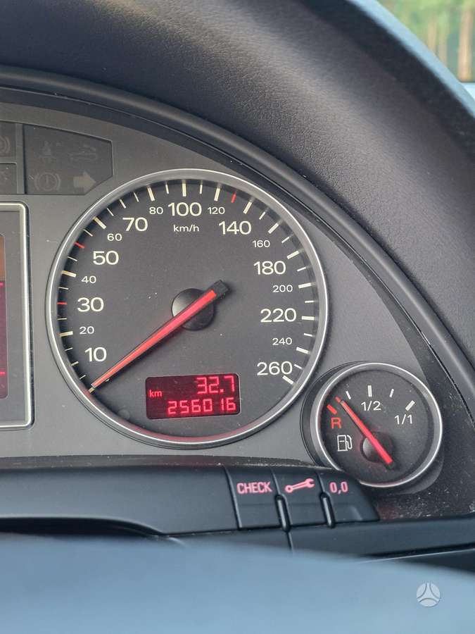 Audi A4, 1.9 l., universalas