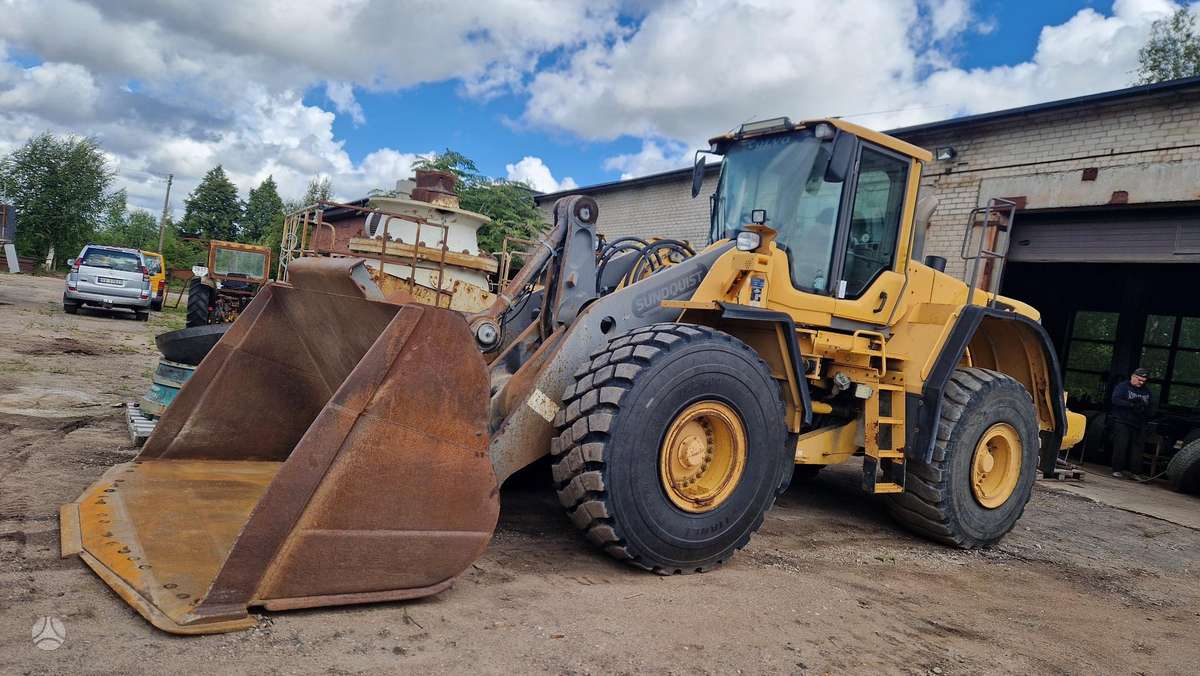 Volvo L180 F, frontal loader