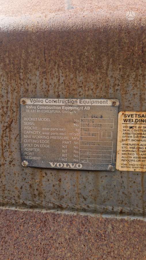 Volvo L180 F, frontal loader