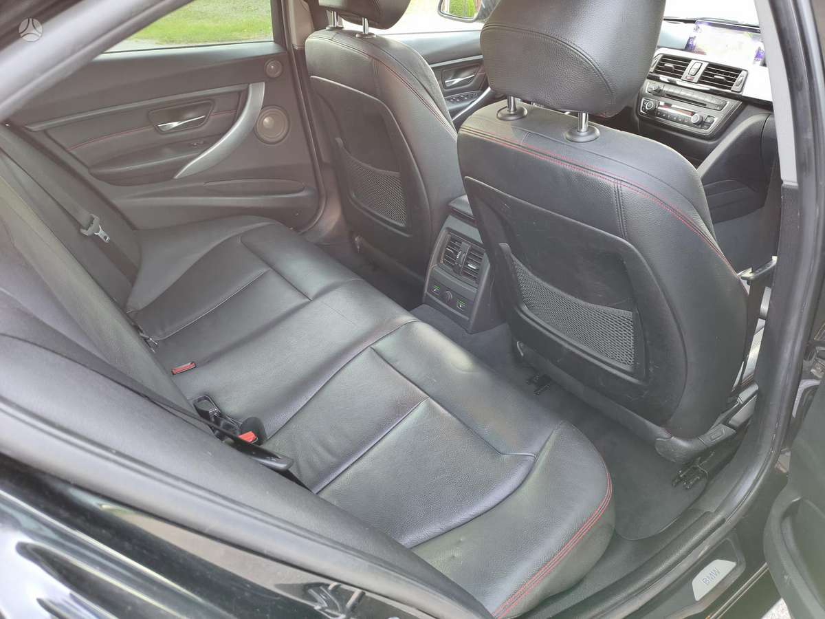BMW 320, 2.0 l., Седан
