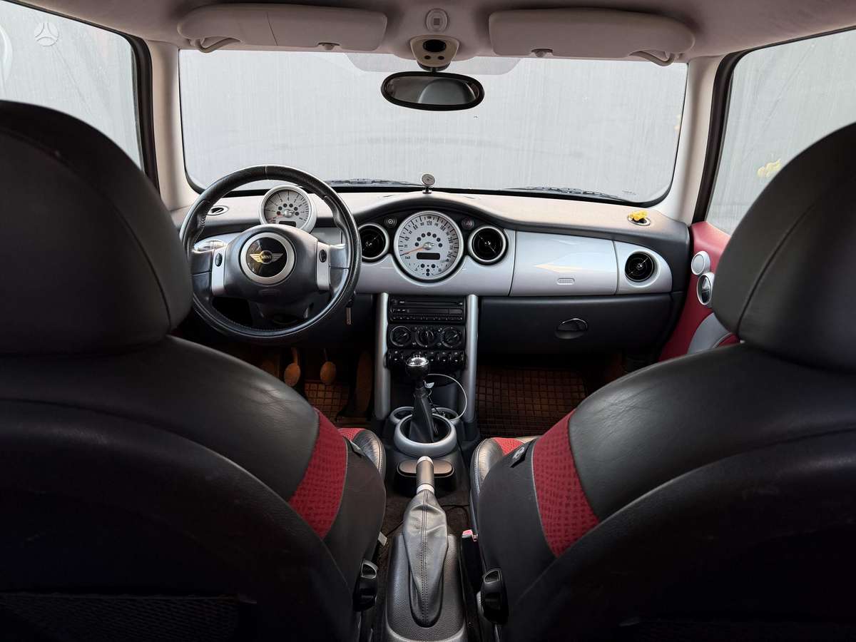 Mini Cooper, 1.6 l., coupe