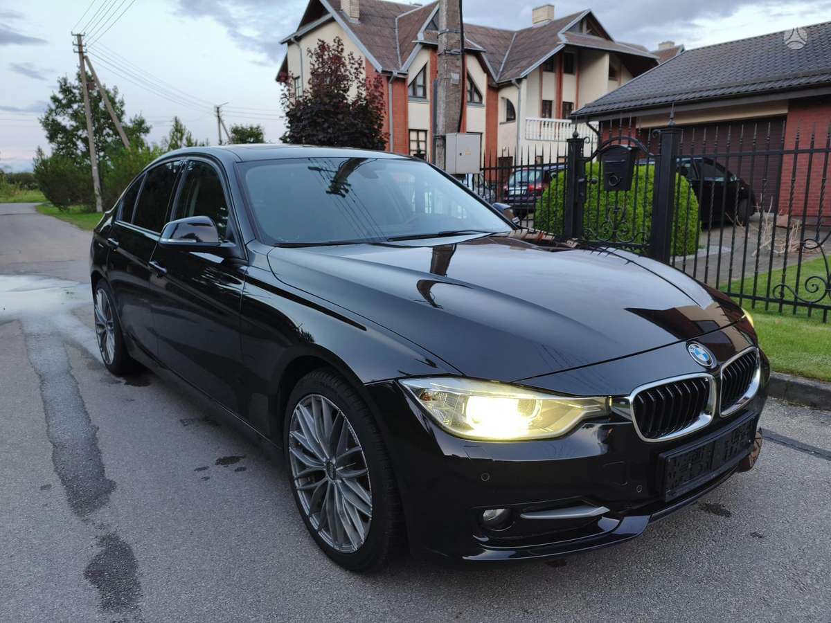 BMW 320, 2.0 l., Седан