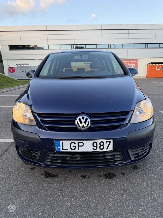 Volkswagen Golf Plus - 1