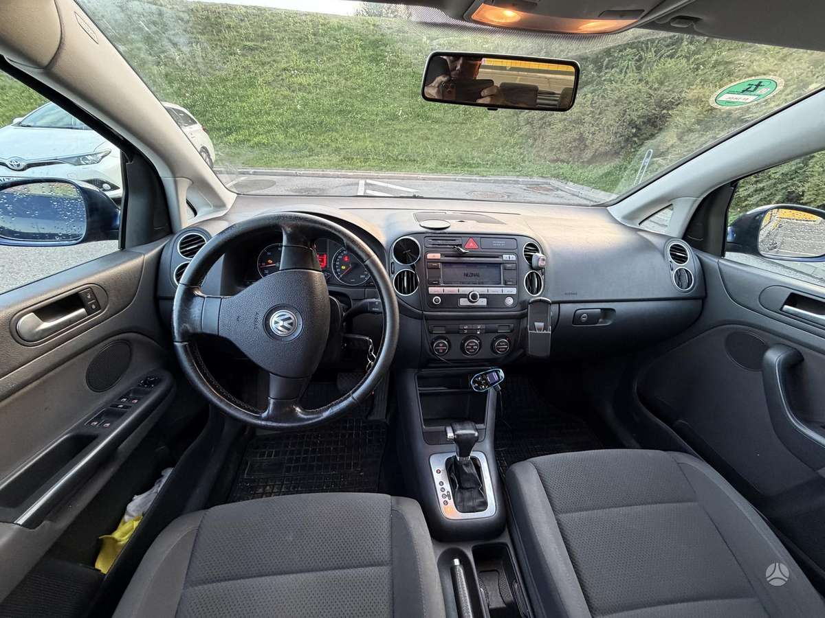 Volkswagen Golf Plus - 7