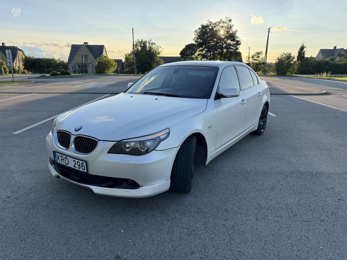 BMW 525, 3.0 l., Седан